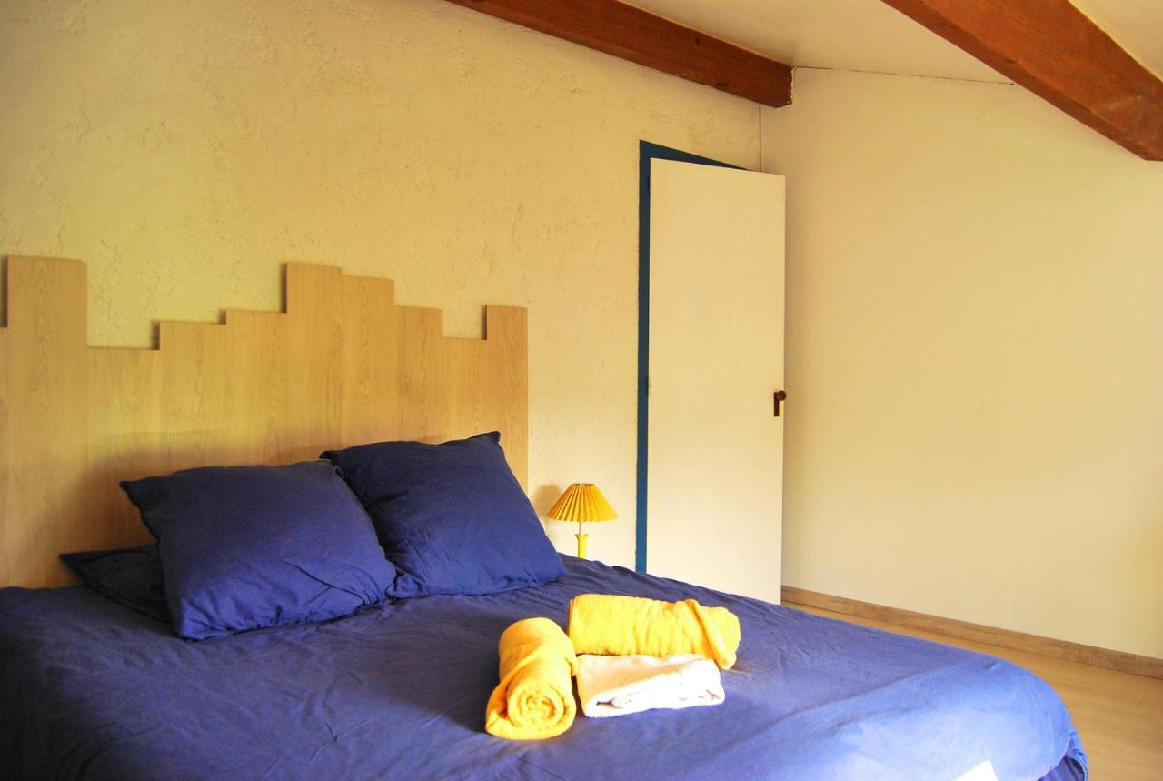 Logis De Chenac - Chambres Et Table D'Hotes Chenac Saint Seurin d'Uzet ภายนอก รูปภาพ